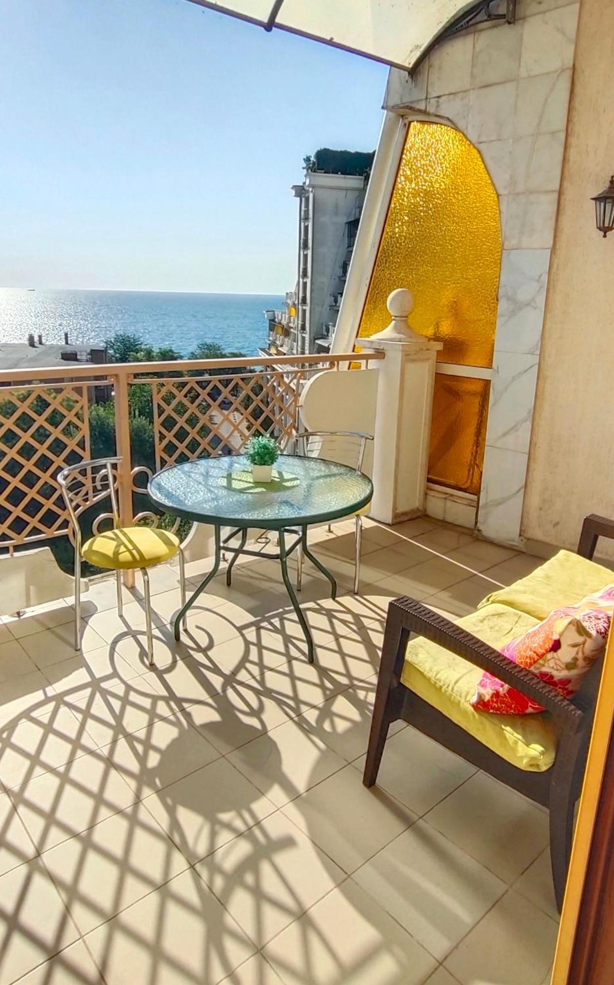Apartment In Arcadia Palace With Sea View! Odessa Dış mekan fotoğraf